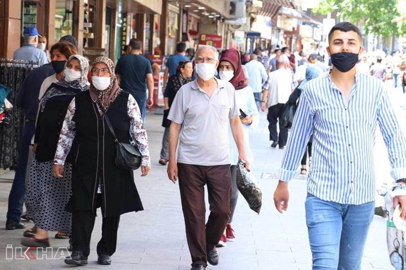 Gaziantep'te 422 kişiye “sosyal mesafe” cezası verildi 
