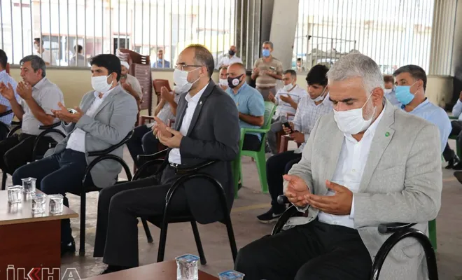 HÜDA PAR Genel Başkanı Sağlam, Abdulkadir Üstündağ’ın taziyesine katıldı 