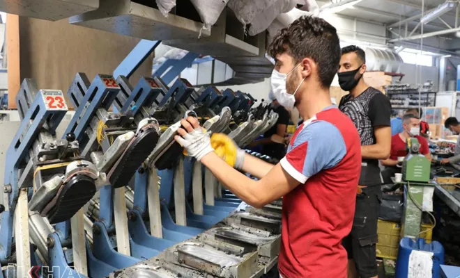 Gaziantep'te yılda yaklaşık 200 milyon çift terlik üretiliyor