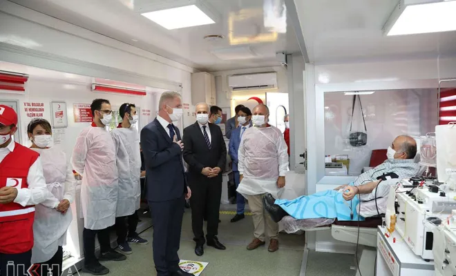 Gaziantep Valisi Gül’den immün plazma tedavisi için kan bağışı çağrısı