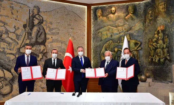 Gaziantep’te 32 derslikli okul için protokol imzalandı