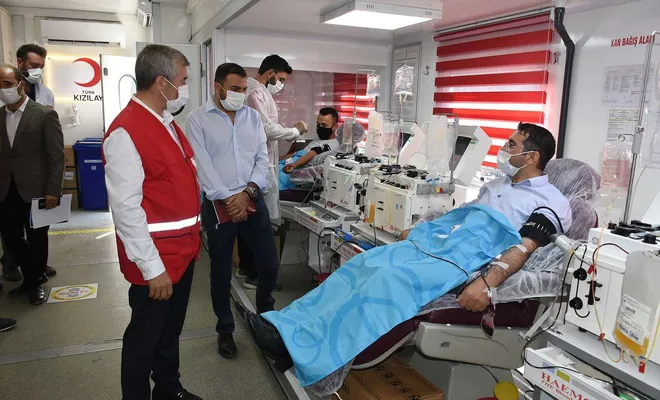 Coronavirus’ten iyileşenler immun plazma bağışı yaptı