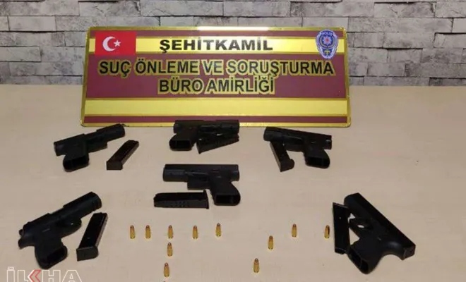 Gaziantep’te silah ticareti yapmak suçundan 3 kişi gözaltına alındı