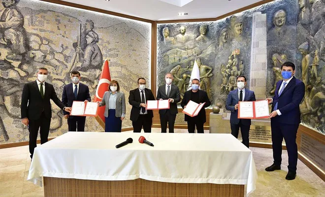 Gaziantep'te hayırsever aile 32 derslikli okul yaptıracak