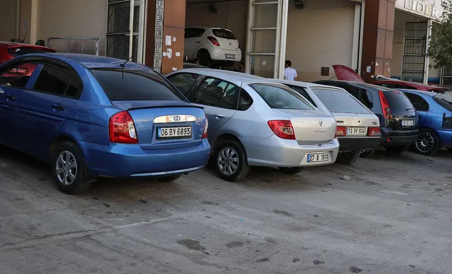 Oto yedek parça fiyatlarındaki artış esnafı mağdur ediyor