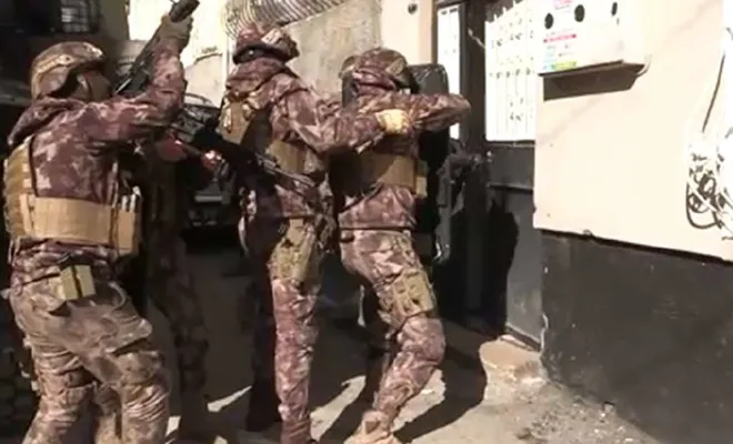 Uyuşturucu operasyonunda 23 şüpheli gözaltına alındı