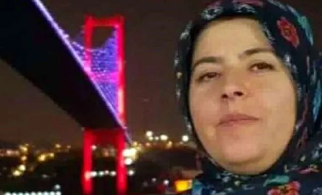 Eşi tarafından otomobilden atıldığı iddia edilen kadın hayatını kaybetti