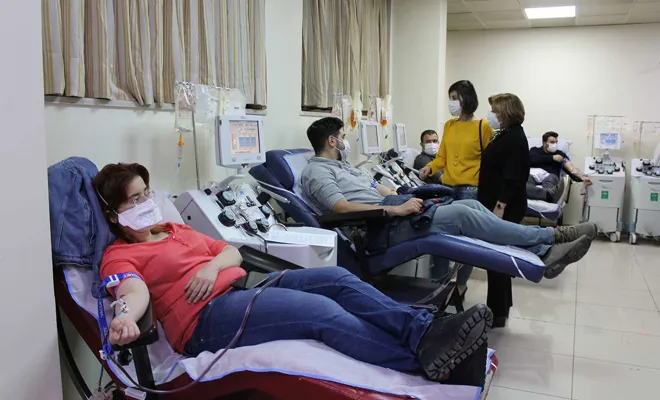 Gaziantep'te doktorlar immün plazma bağışında bulundu