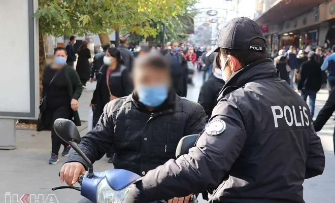 Covid-19 kurallarına uymayan bin 248 kişiye para cezası verildi