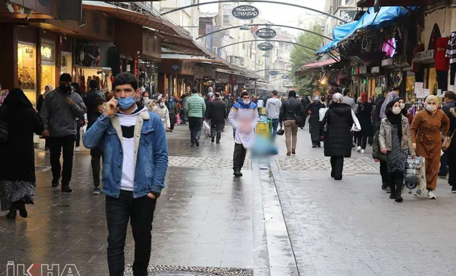 Covid-19 kurallarına uymayan 452 kişiye para cezası verildi