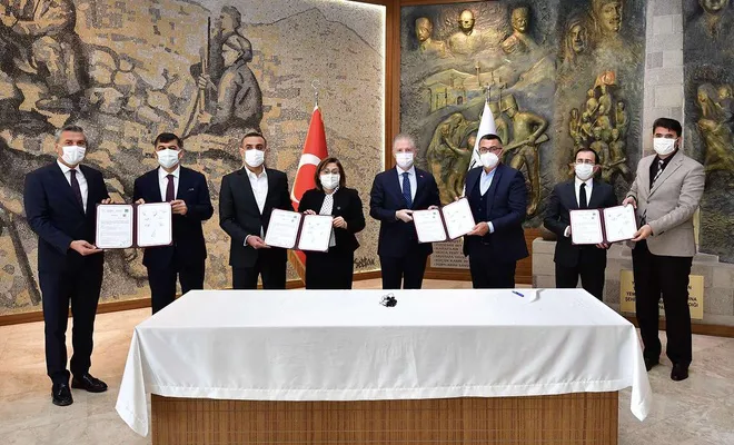 Gaziantep’e 32 derslikli ilkokul yapılacak