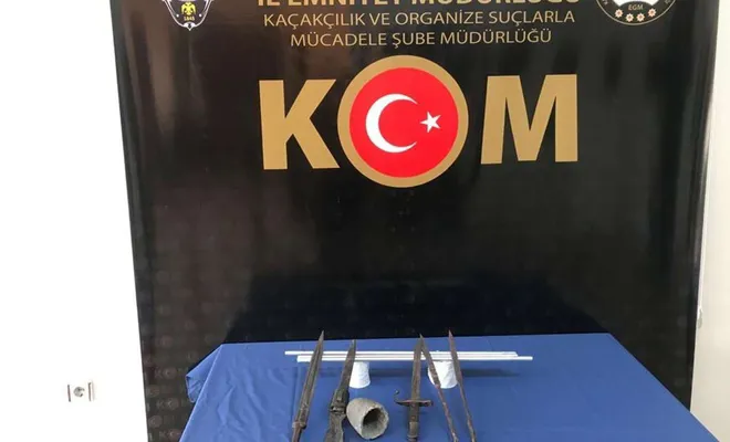 Gaziantep’te bir evde tarihi eser ele geçirildi