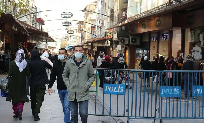 Vali Gül Covid-19 vakalarının arttığına dikkat çekti