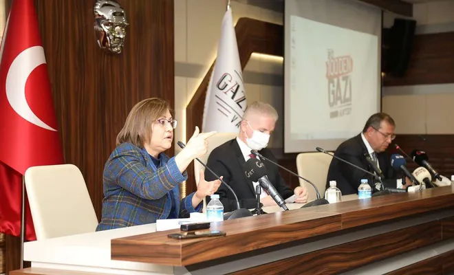 Gaziantep Büyükşehir Belediye Başkanı Şahin'den elektrik kesintilerine tepki