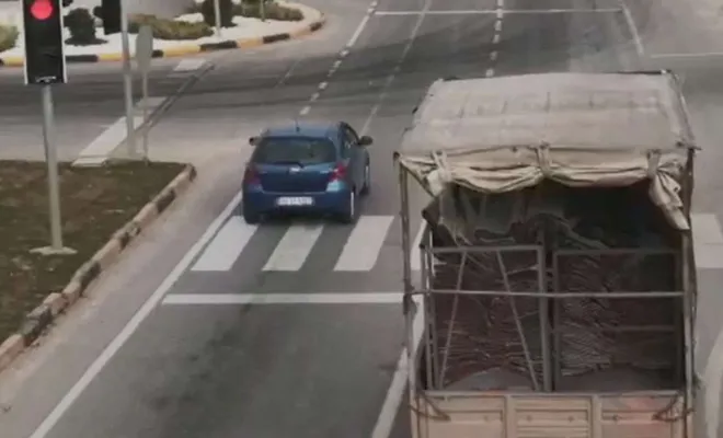 Kırmızı ışık ihlali yapan sürücülere para cezası verildi