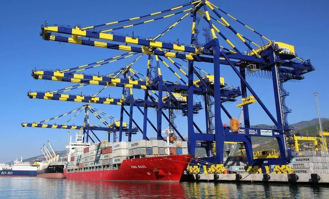 İhracatçıların konteyner ve navlun sorunu çözülecek