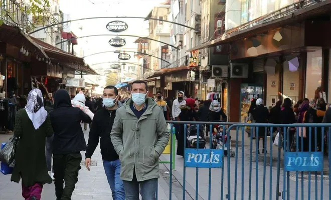 Covid-19 kurallarına uymayanlara para cezası