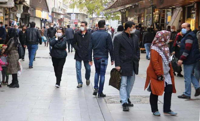Gaziantep’te Covid-19 kurallarını ihlal eden 272 kişiye para cezası