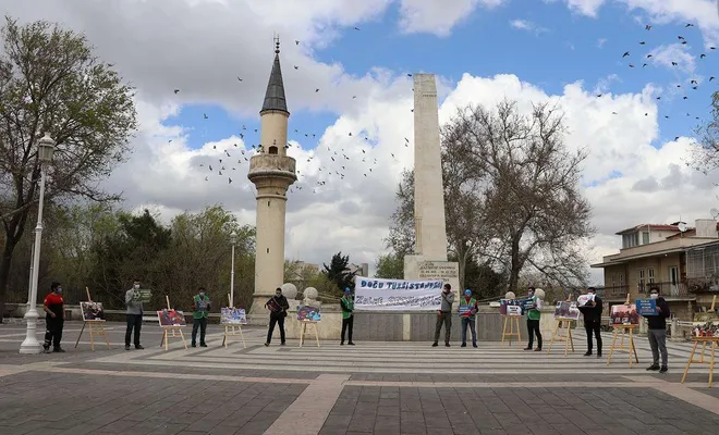 Çin zulmüne sessiz kalınmasına tepki