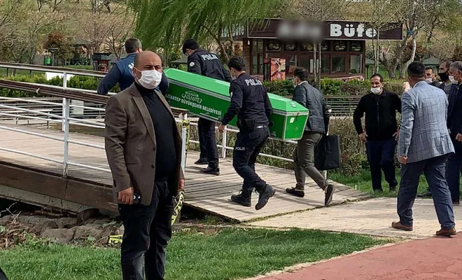 Zihinsel engelli çocuk gölette boğularak hayatını kaybetti