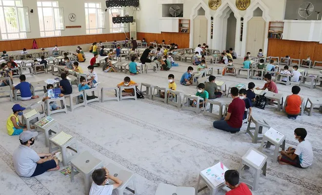 Çocuklar hem eğleniyor hem öğreniyorlar