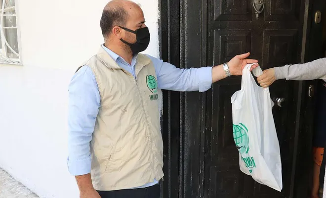 Umut Kervanı Gaziantep’te yüzlerce aileye kurban eti ulaştırdı