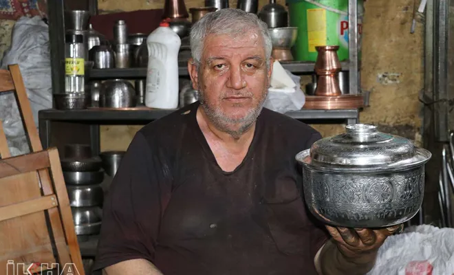 Sanatını yarım asırdır sürdürüyor