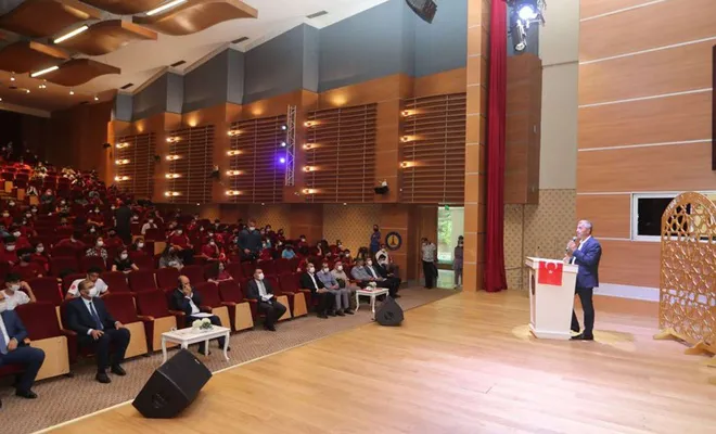 Çanakkale’yi ziyaret edecek öğrenciler bilgilendirildi