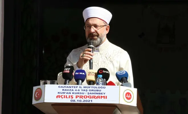 Diyanet İşleri Başkanı Erbaş Kur’an kursu açılışına katıldı