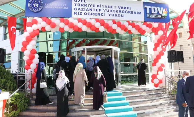 Diyanet İşleri Başkanı Erbaş: İlim paylaşmakla çoğalır