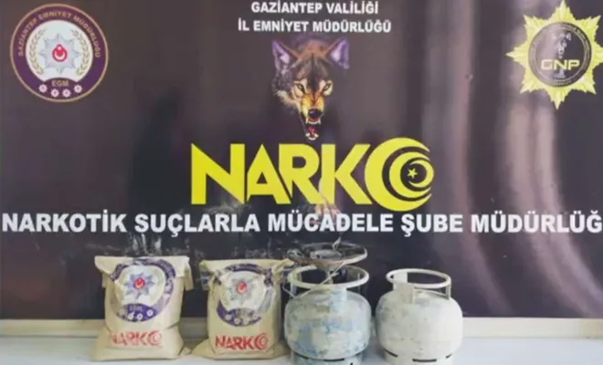 Piknik tüpü içerisinde 8 kilogram uyuşturucu ele geçirildi