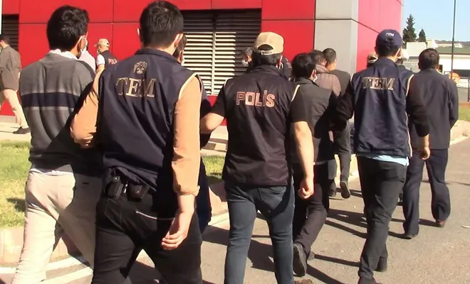 FETÖ operasyonu: 13 gözaltı
