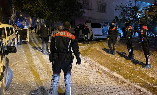 Gaziantep'te komşu iki aile arasında silahlı kavga: 2’si ağır 5 yaralı