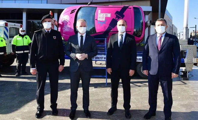 Gaziantep Valisi Gül: Trafik kazalarının çoğu dikkatsizlikten kaynaklanıyor