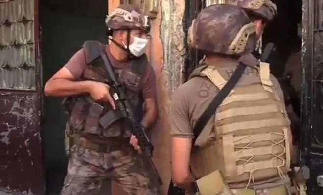 Gaziantep’te uyuşturucu operasyonunda 21 zanlı tutuklandı