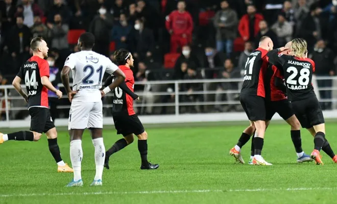 Gaziantep Fenerbahçe'ye geçit vermedi