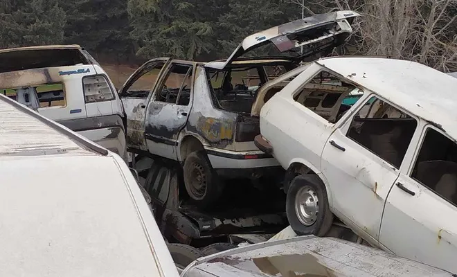 Yanan aracın bagajında bulunan cesedin kimliği belirlendi