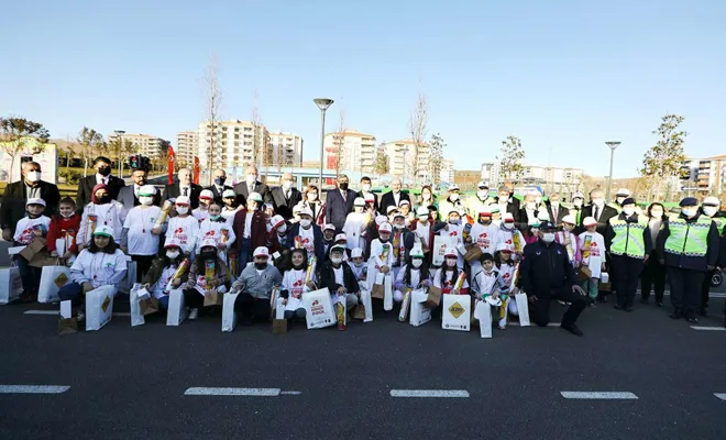 İçişleri Bakanı Süleyman Soylu Gaziantep'te ziyaretlerde bulundu