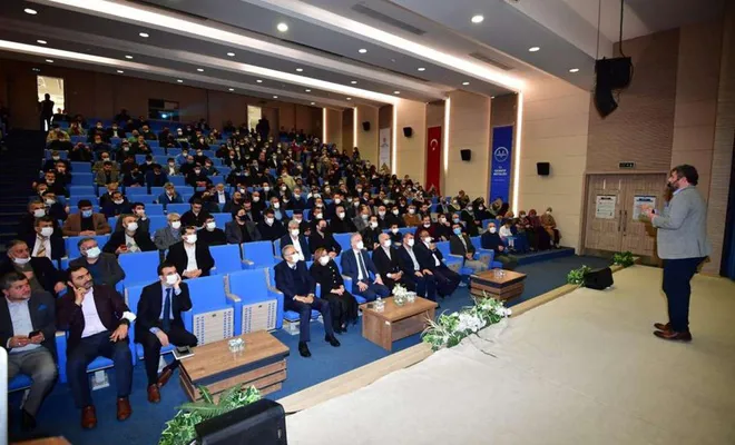 Gaziantep'te “Baba Okulu” seminerleri başladı