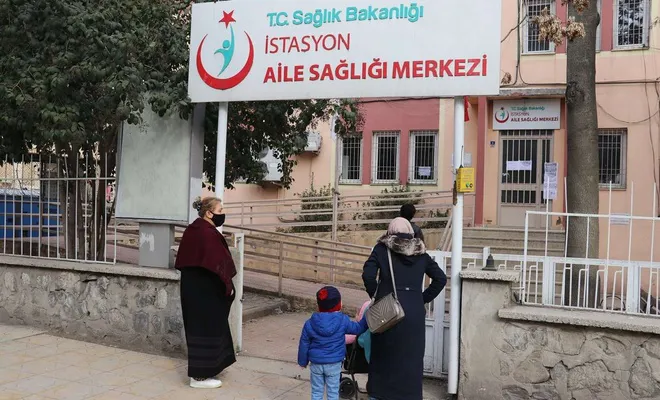 Aile hekimleri iş bırakınca Aile Sağlığı Merkezleri kapalı kaldı