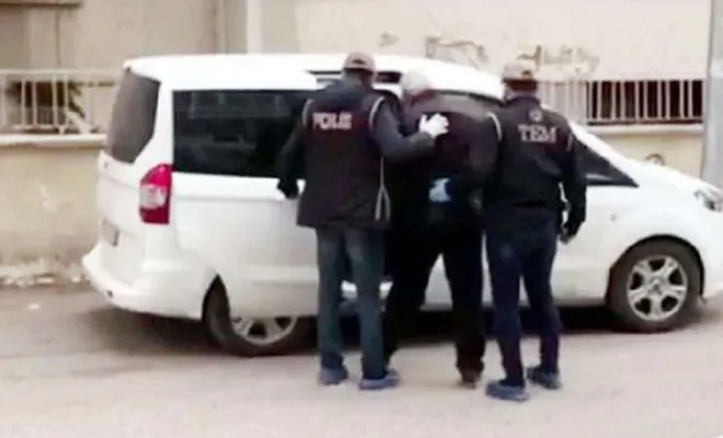 FETÖ operasyonu: 8 gözaltı