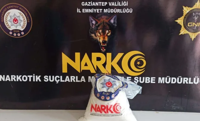 Gaziantep'te 10 kilo 450 gram sentetik uyuşturucu ele geçirildi