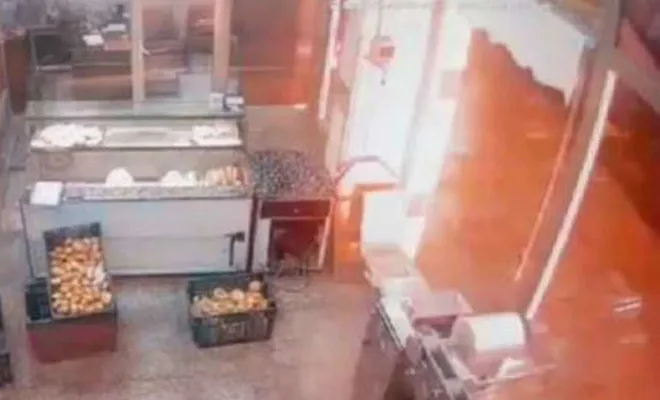 Lokantada meydana gelen patlama kamerada