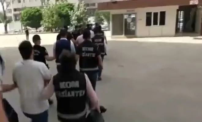 3 ilde organize suç örgütü operasyonu: 5 kişi tutuklandı