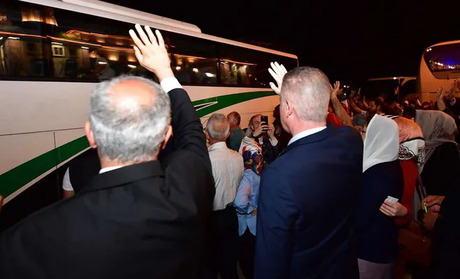 2 yıl aradan sonra ilk hacı kafilesi heyecanı yaşandı