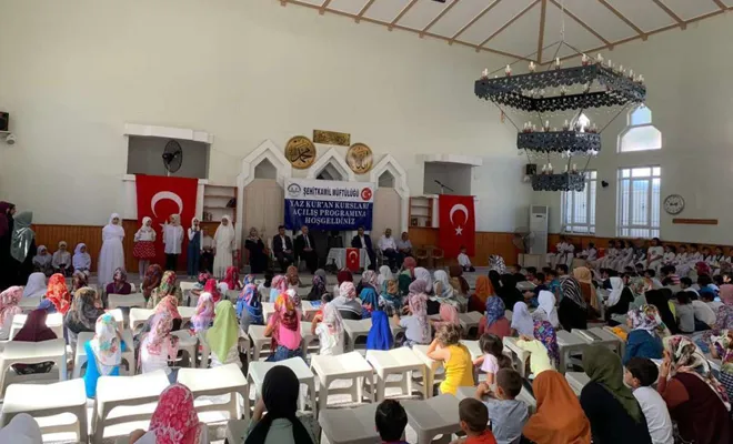 Gaziantep'te Kur'an yârenleri camilerle buluştu