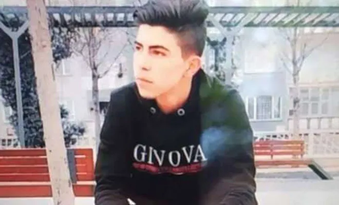 Baba oğlunu öldürdü