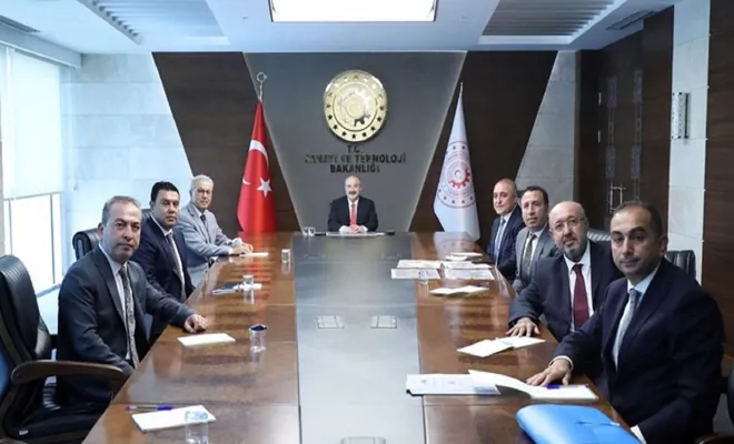 Fırat'ın suyunun OSB'ye getirilmesi projesi Bakan Varank'a teslim edildi