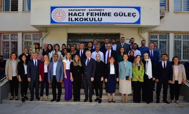 Gaziantep’te 2022-2023 Eğitim Öğretim Yılının İlk Ders Zili Çaldı