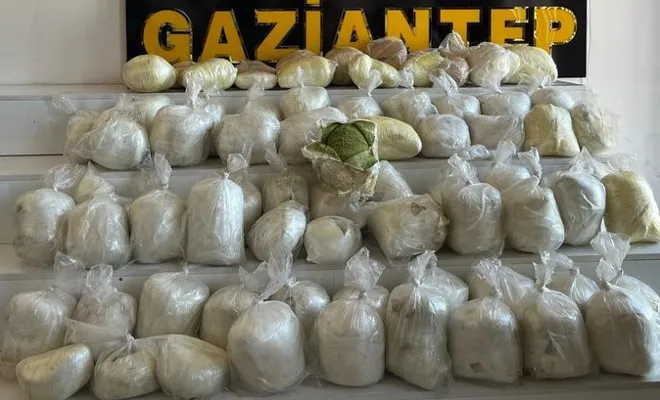 Gaziantep’te 128 kilo 900 gram toz esrar ele geçirildi
